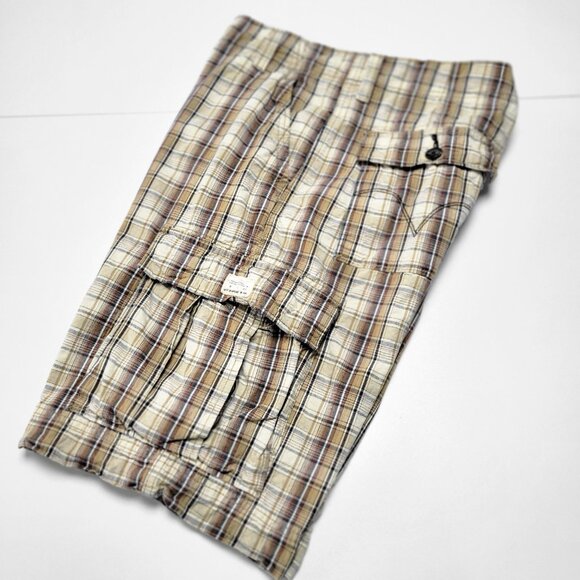 Levi’s Cargo Shorts Size 36 Plaid 100% Cotton Tan White Brown 11” Inseam - Picture 3 of 11